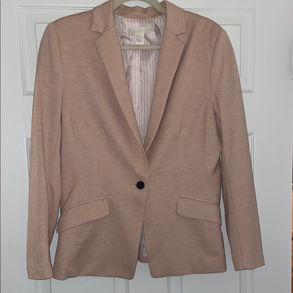Elegant baby pink Blazer